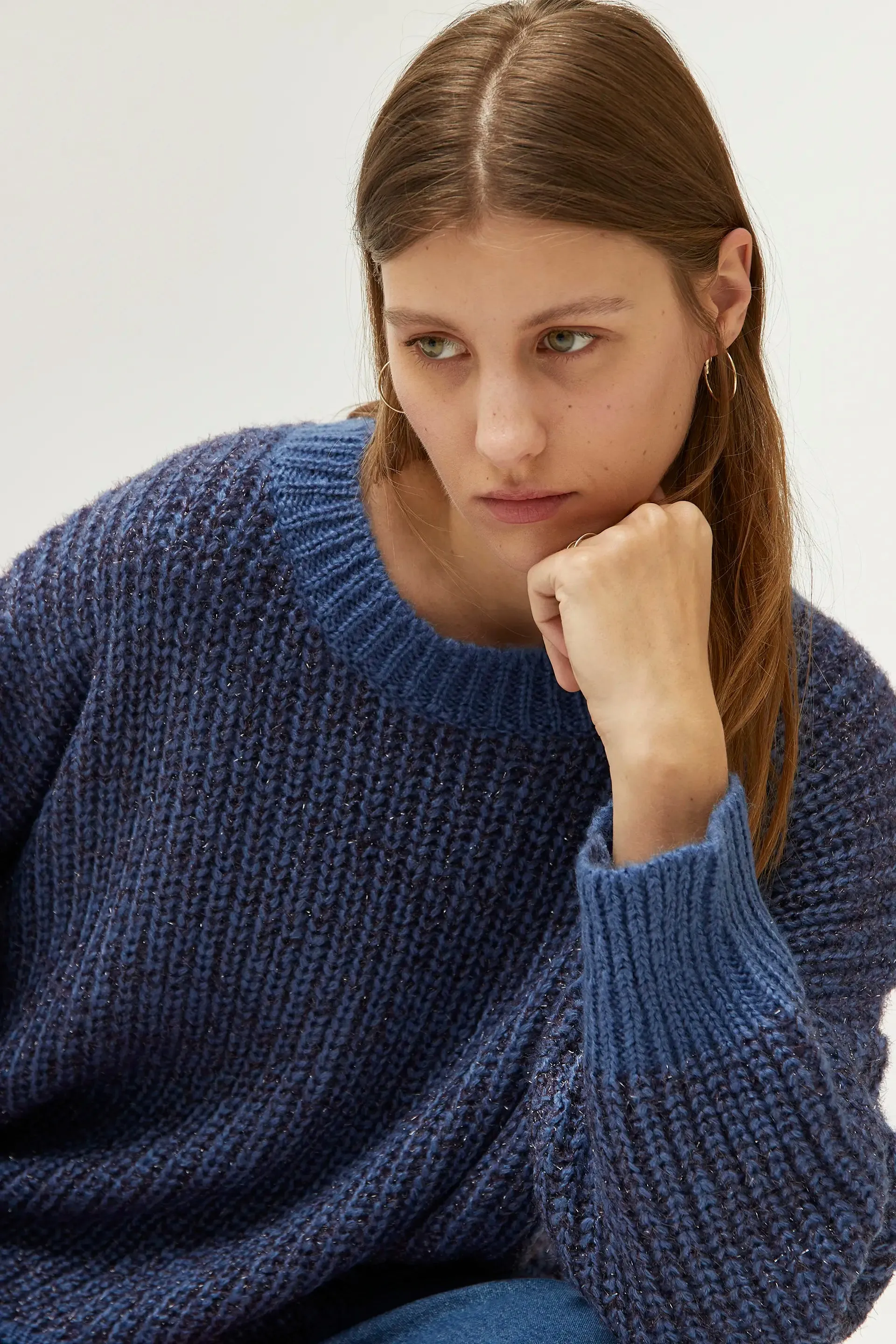 Maglione con dettaglio orlo blu