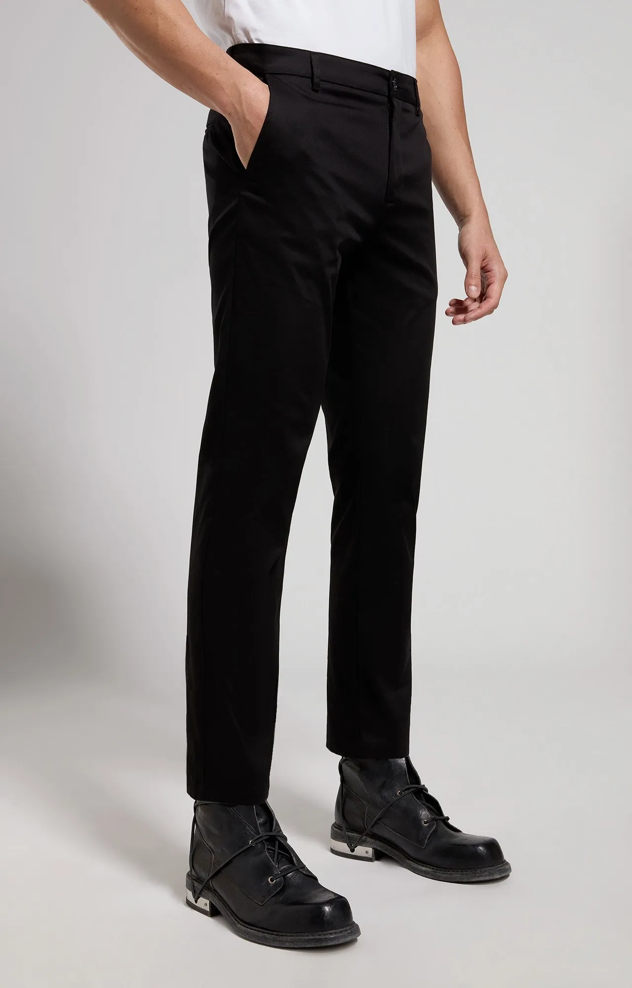 Pantaloni uomo classici